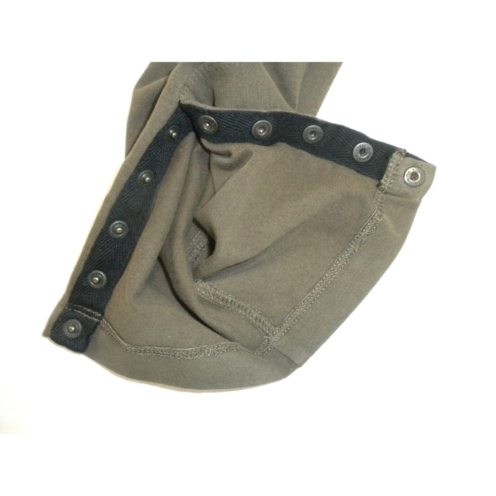 Athleta Olive Green Button-Hem Capris Small - Picture 6 of 10
